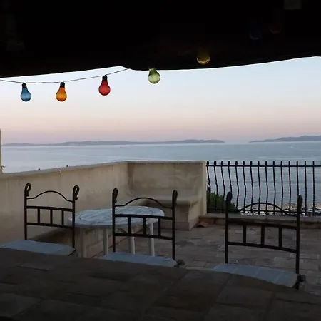 La Renarde Hotel Le Lavandou