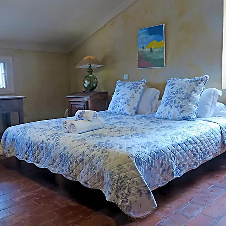 La Renarde Otel *